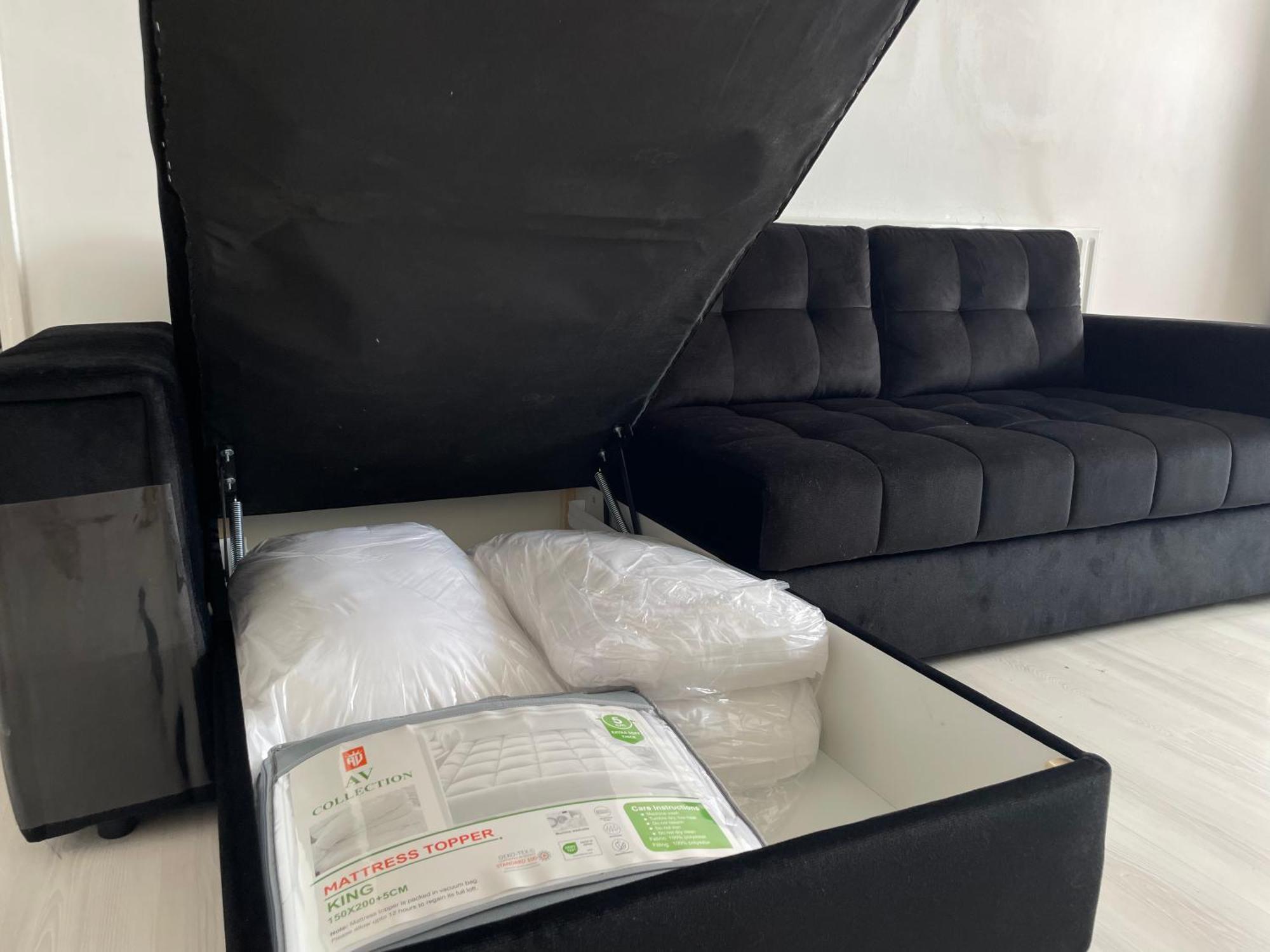 Apartment Large One Bedroom Apartment, With View, Canary Wharf London